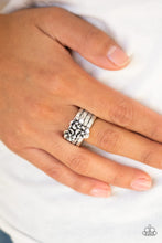 Load image into Gallery viewer, Paparazzi ring - This ISLAND Is Your ISLAND - Silver
